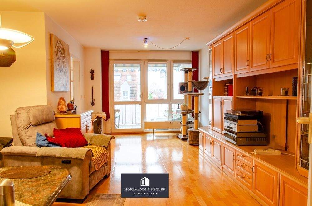 Thumbnail-Gepflegte 3 Zimmer- Eigentumswohnung, 87 m² Baujahr 1993 mit Aufzug und Garage