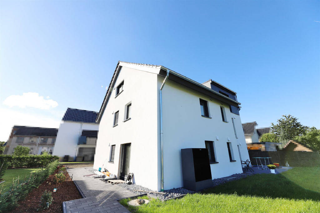 Thumbnail-== Modernisierte 3-Zimmerwohnung - Erstbezug im OG in Detmold-Pivitsheide ==