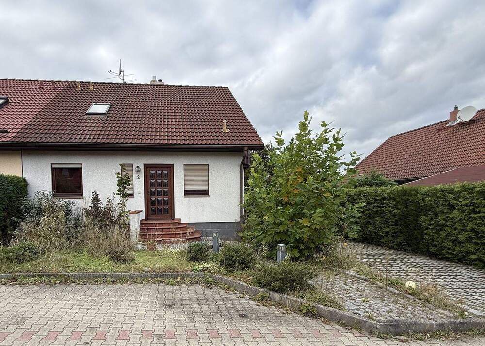 Thumbnail-RESERVIERT! Doppelhaushälfte in ruhiger Lage von Weißwasser zu verkaufen