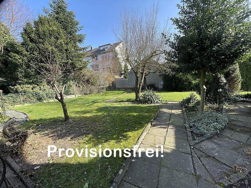 Thumbnail-Dreizimmerwohnung mit ausgebautem Dachgeschoss und Garten