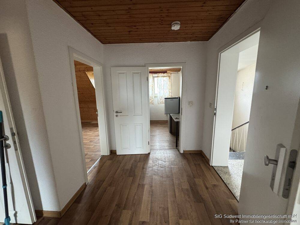 Thumbnail-Ab Sofort 3-Zimmer-Dachgeschosswohnung in zentraler Lage von Karlsruhe-Durlach - ab sofort verfügbar