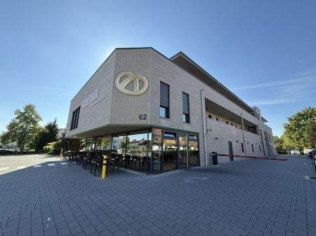 Thumbnail-Vollvermietetes Wohn- & Geschäftshaus in Iserlohn, Bj. 2023, Faktor ca. 19,5, exklusive Ausstattung