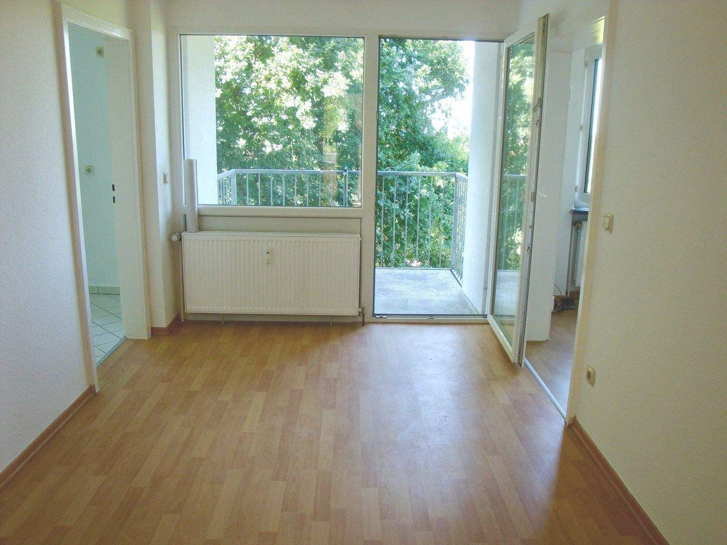 Thumbnail-Gepflegte Eigentumswohnung mit Balkon & Blick ins Grüne