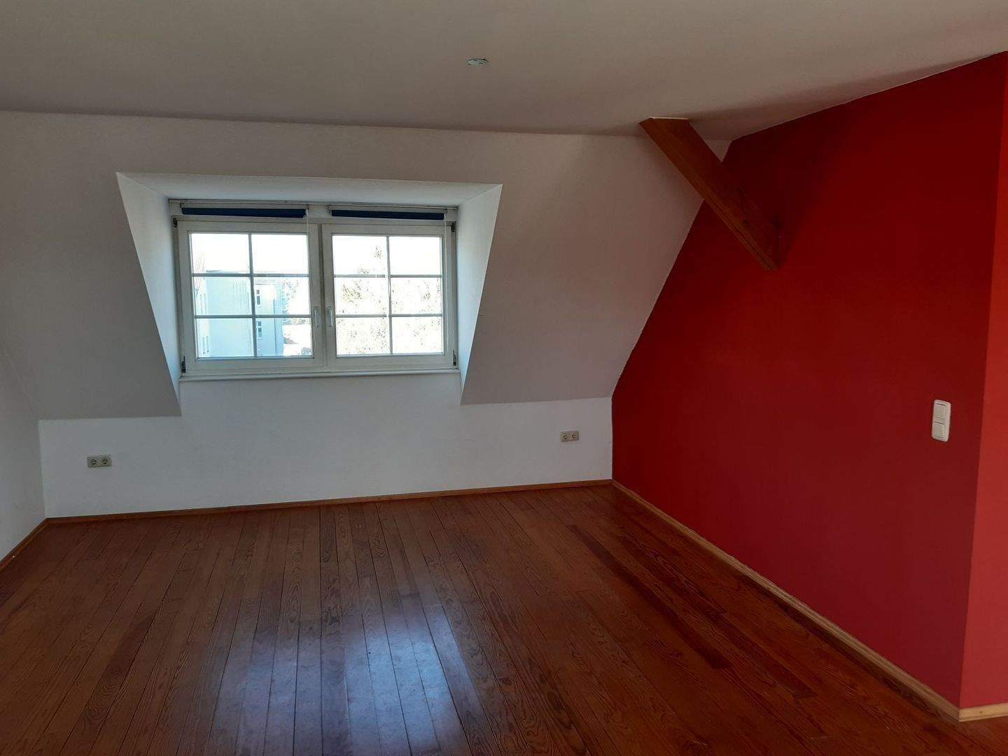 Thumbnail-Sanierter Altbau - 1-Zimmer-Eigentumswohnung in Zentrumsähe