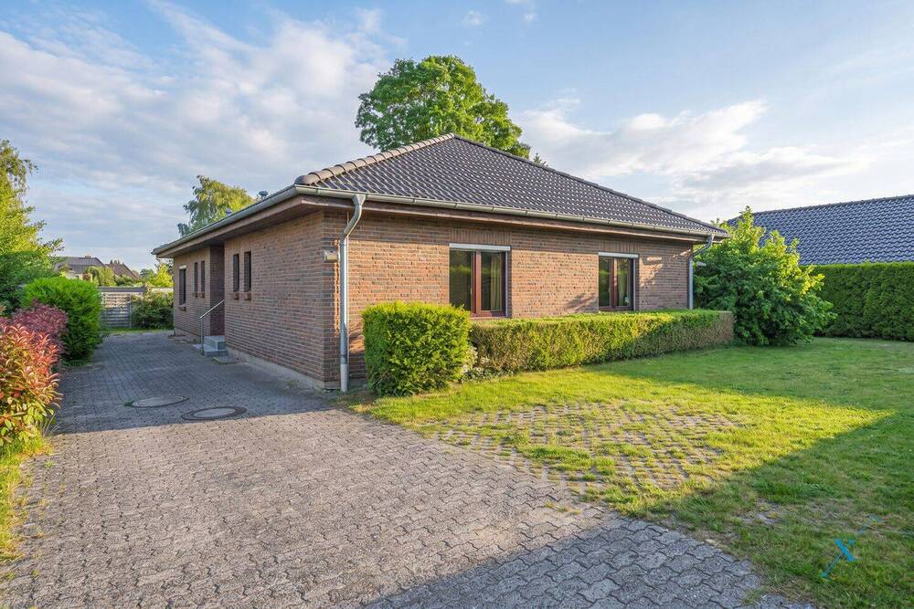 Thumbnail-Walmdachbungalow mit viel Potential mitten in Flensburg Mürwik