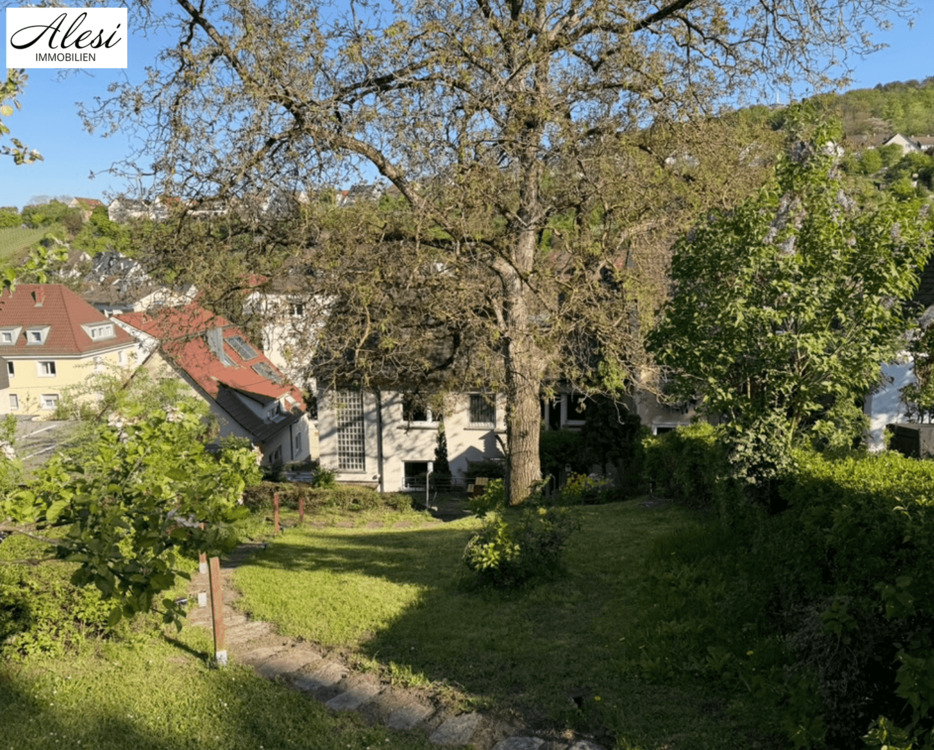 Thumbnail-Wunderschönes MFH in exklusiver Lage von Stuttgart-Ost