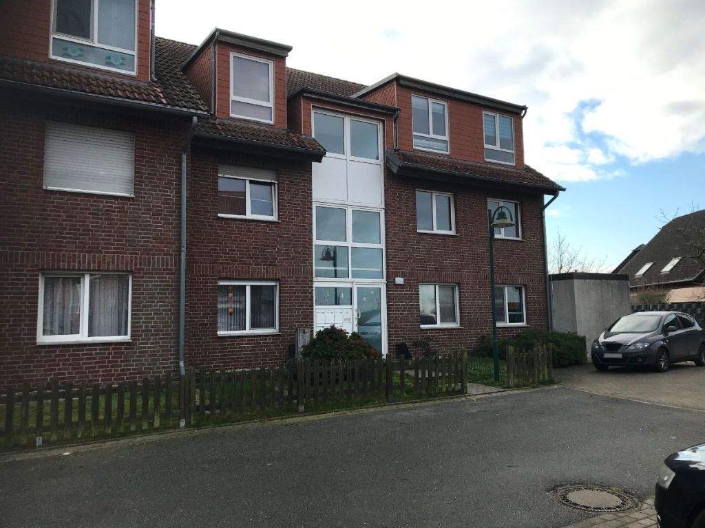 Thumbnail-MFH mit 6 vermieteten WEs, mit Balkonen Terrassen