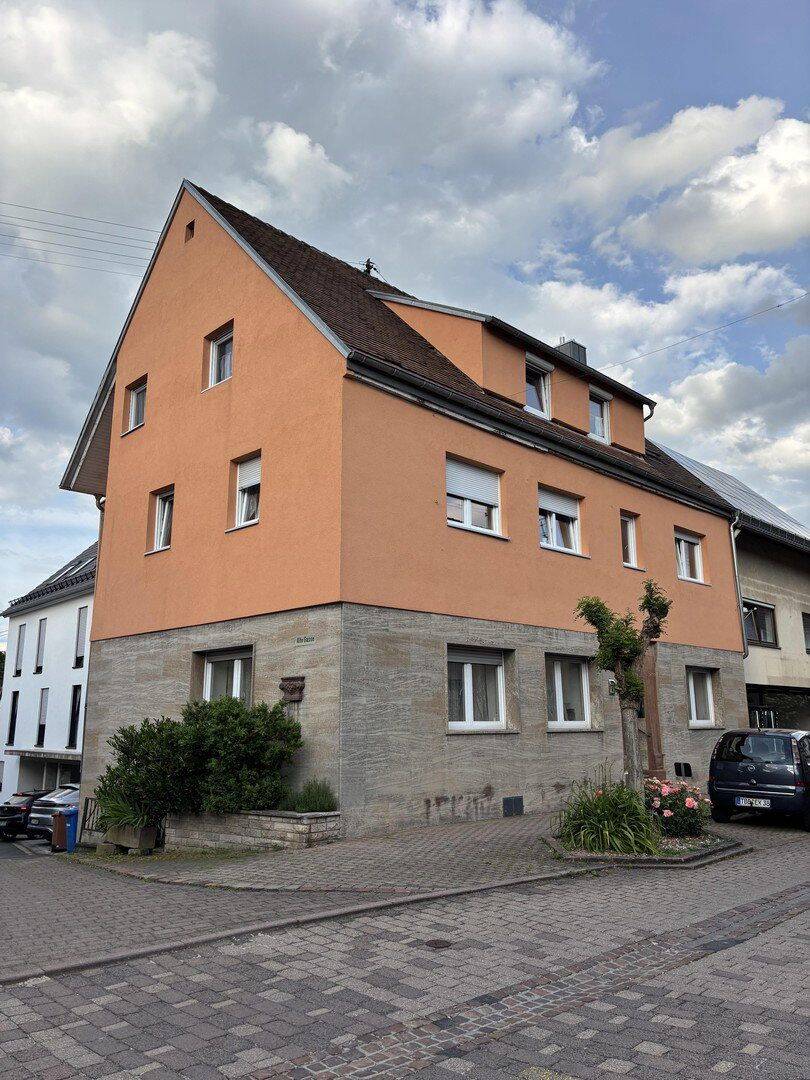 Thumbnail-Ehemaliges Gasthaus mit viel Potenzial - Wohn- und Gewerbeimmobilie in 97900 Külsheim
