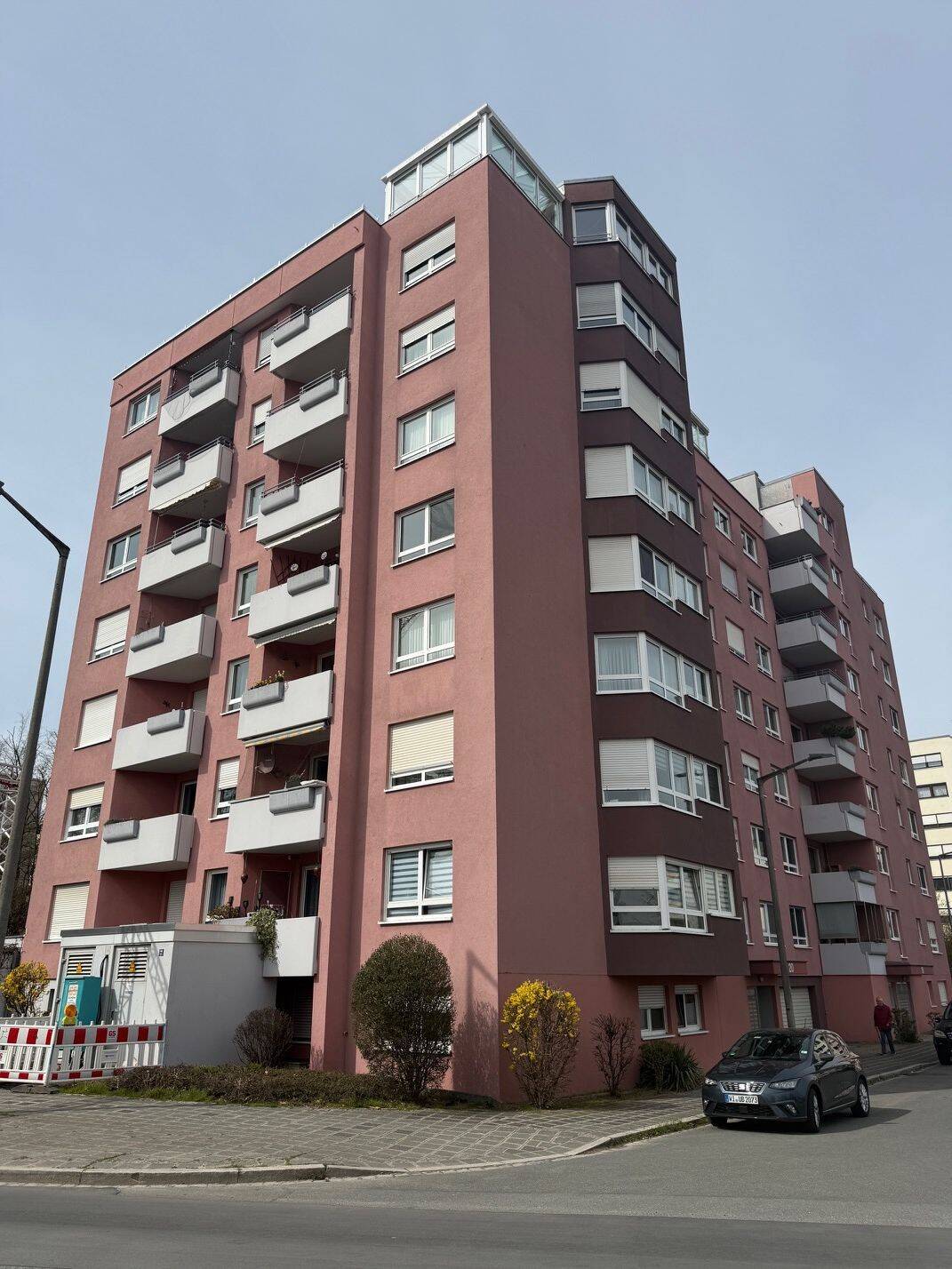 Thumbnail-3. Zimmerwohnung mit 2 Balkonen, Aufzug und Tiefgaragenstellplatz