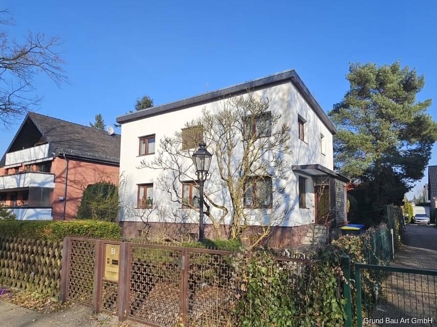 Thumbnail-Gut geschnittenes, sanierungsbedürftiges Einfamilienhaus in ruhiger Lage & zusätzlichem Baupotenzial