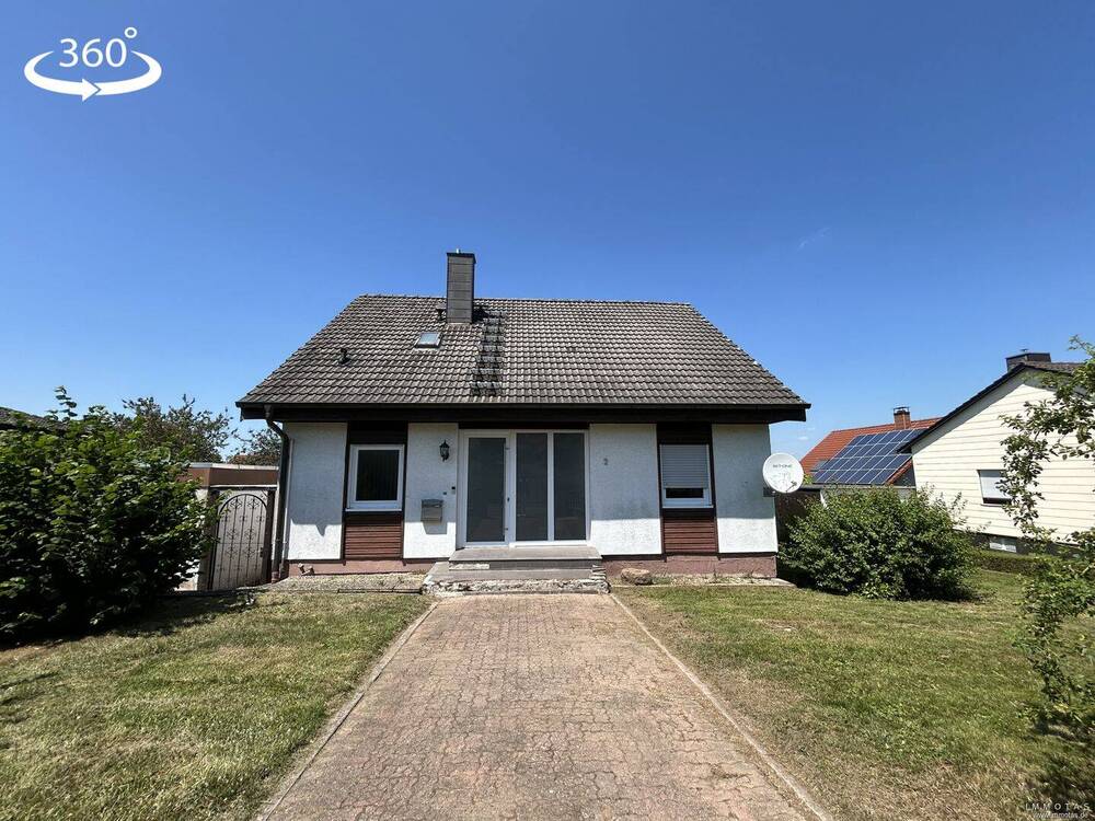 Thumbnail-Schönes Einfamilienhaus (Massa-Fertighaus) mit Doppelgarage und Garten