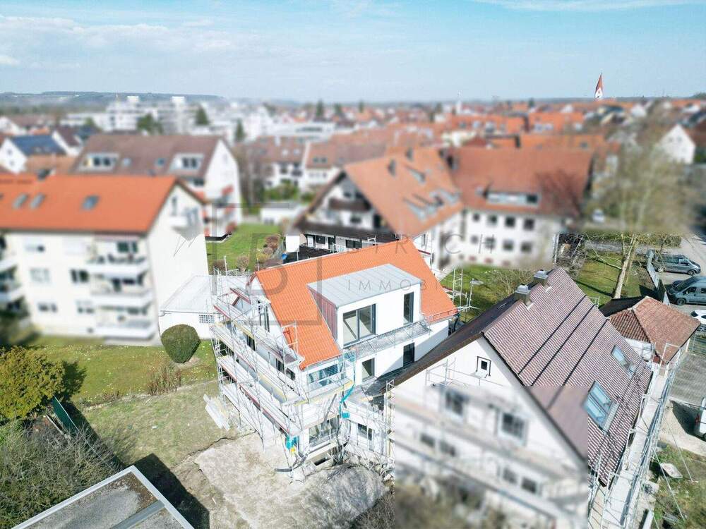 Thumbnail-Idyllisches Wohnen im Dachgeschoss - Attraktive 2-Zimmer-Wohnung in Pfuhl