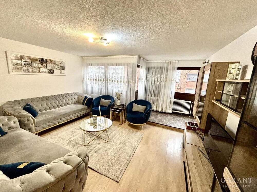 Thumbnail-Außergewöhnliches Wohnerlebnis im Herzen von Böblingen - Großzügige und gepflegte 3 12 Zi.-Whg.!