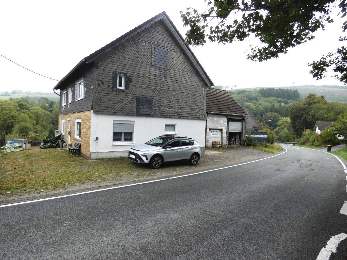 Thumbnail-HISTORISCHES FACHWERKHAUS MIT CHARME, GROßEM GRUNDSTÜCK UND VIELSEITIGEM NUTZUNGSPOTENZIAL