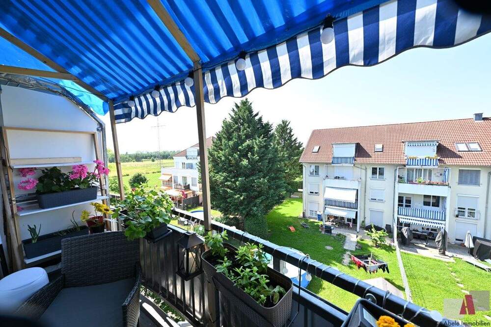 Thumbnail-Großzügige 4-Zimmer-DG-Wohnung in Haltingen