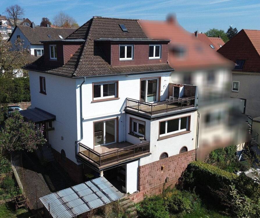 Thumbnail-KL-Nähe Fliegerstraße - Stilvolles Ein- Zweifamilienhaus mit Blick über die Stadt