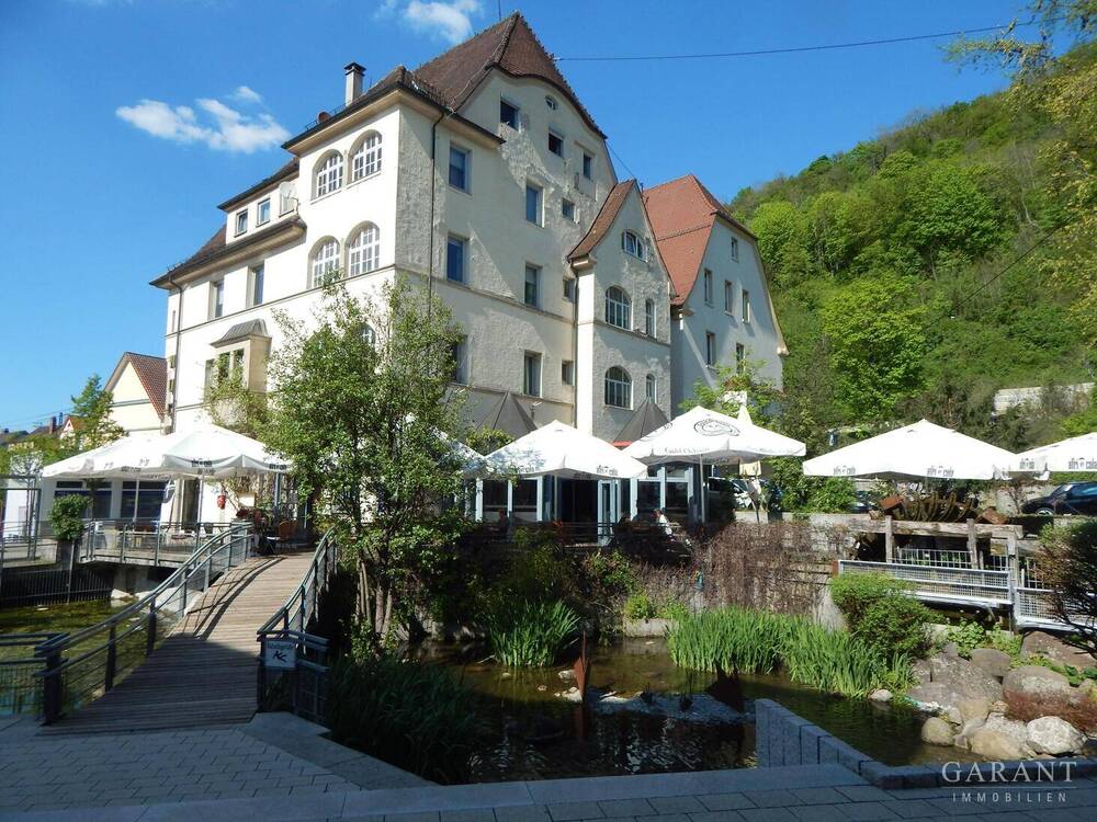 Thumbnail-Außergewöhnliches Wohn-Geschäftshaus am schönsten Platz in Geislingen!