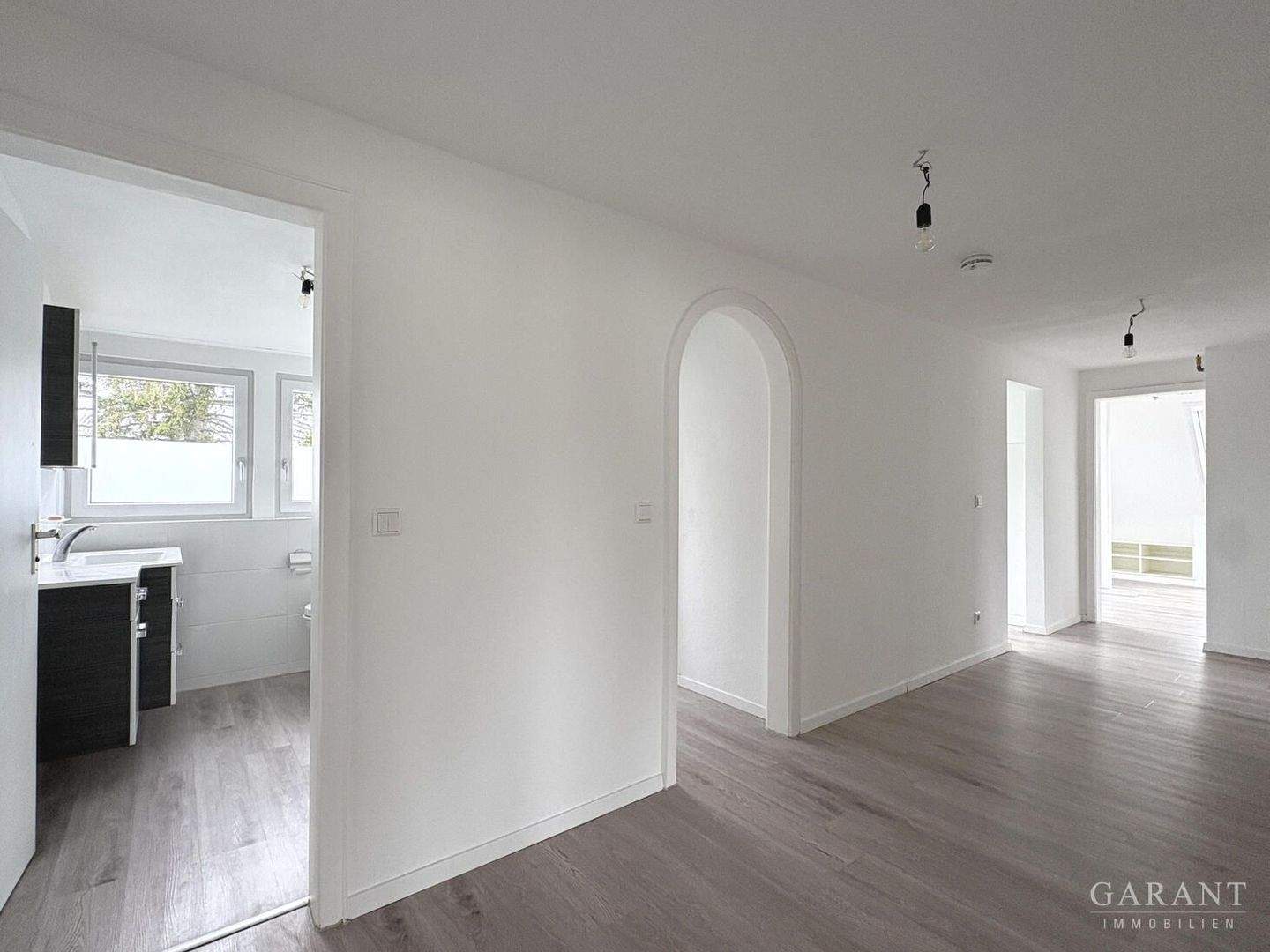 Thumbnail-Moderne Dachgeschoss-Wohnung in guter Wohnlage!