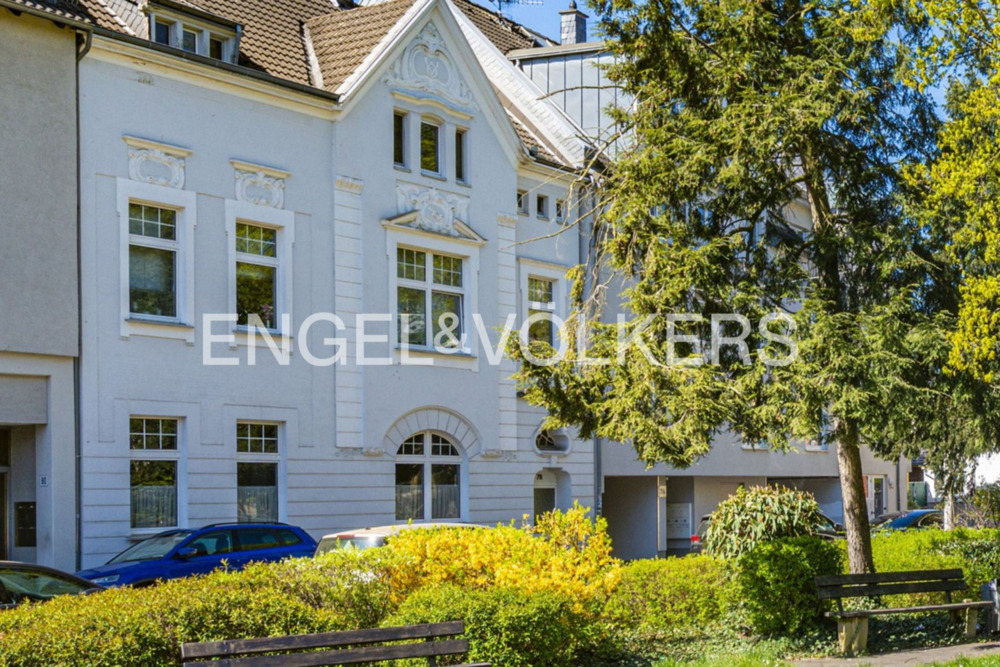 Thumbnail-Altbaucharme trifft City-Flair: 4-Zimmer-Wohnung in bester Lage von Hilden