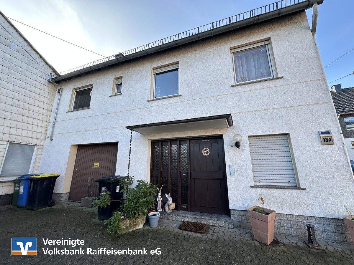 Thumbnail-Gepflegtes Einfamilienhaus in ruhiger Lage!