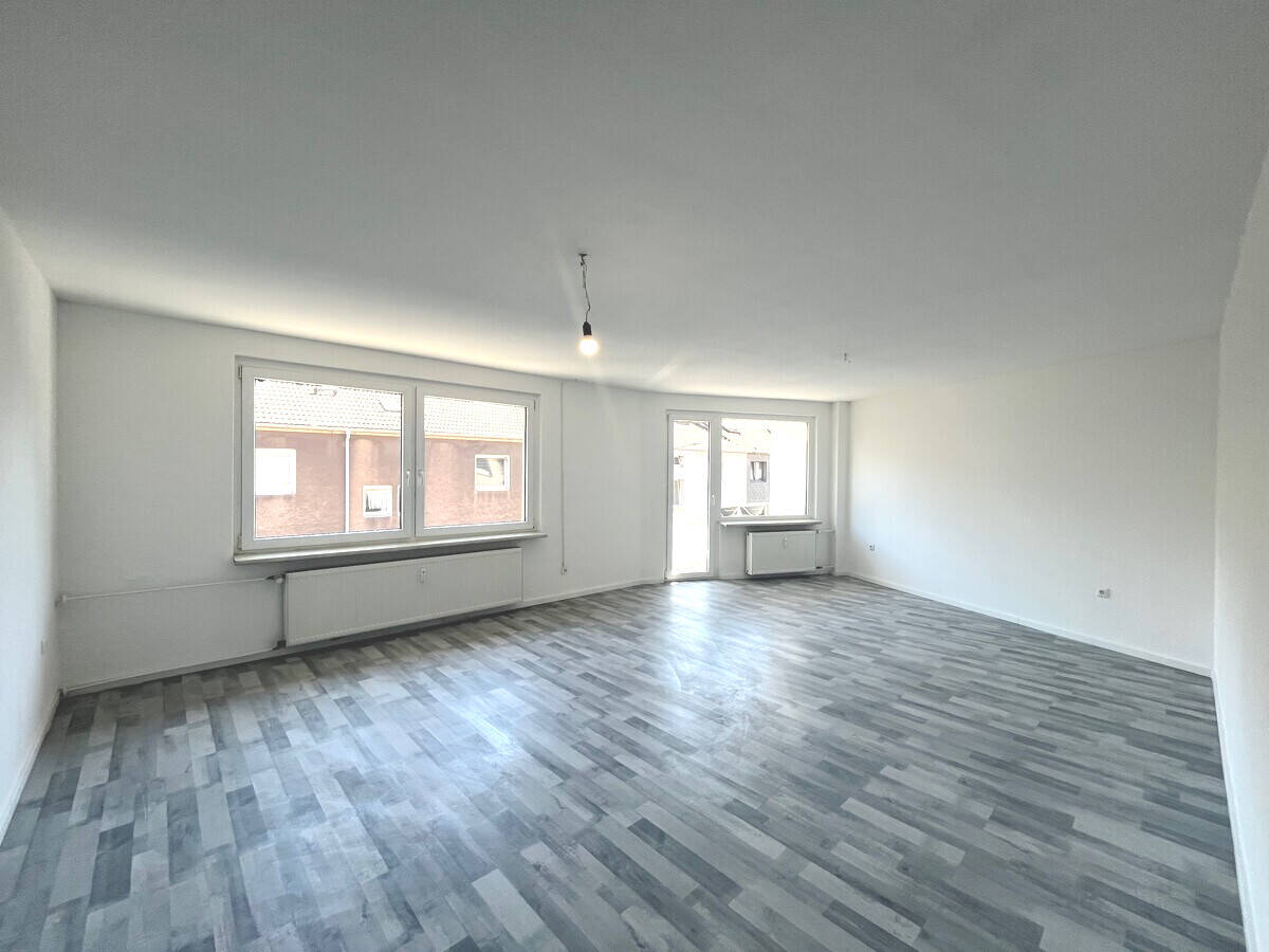 Thumbnail-Großzügige 3-Zimmer Wohnung in Untermeiderich