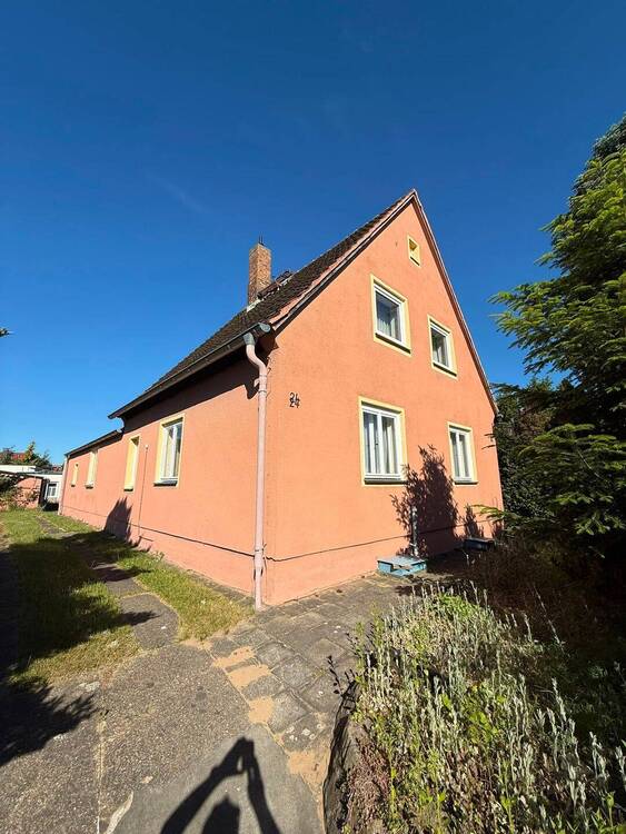 Thumbnail-Schönes Grundstück mit Einfamilienhaus und direktem Elbblick
