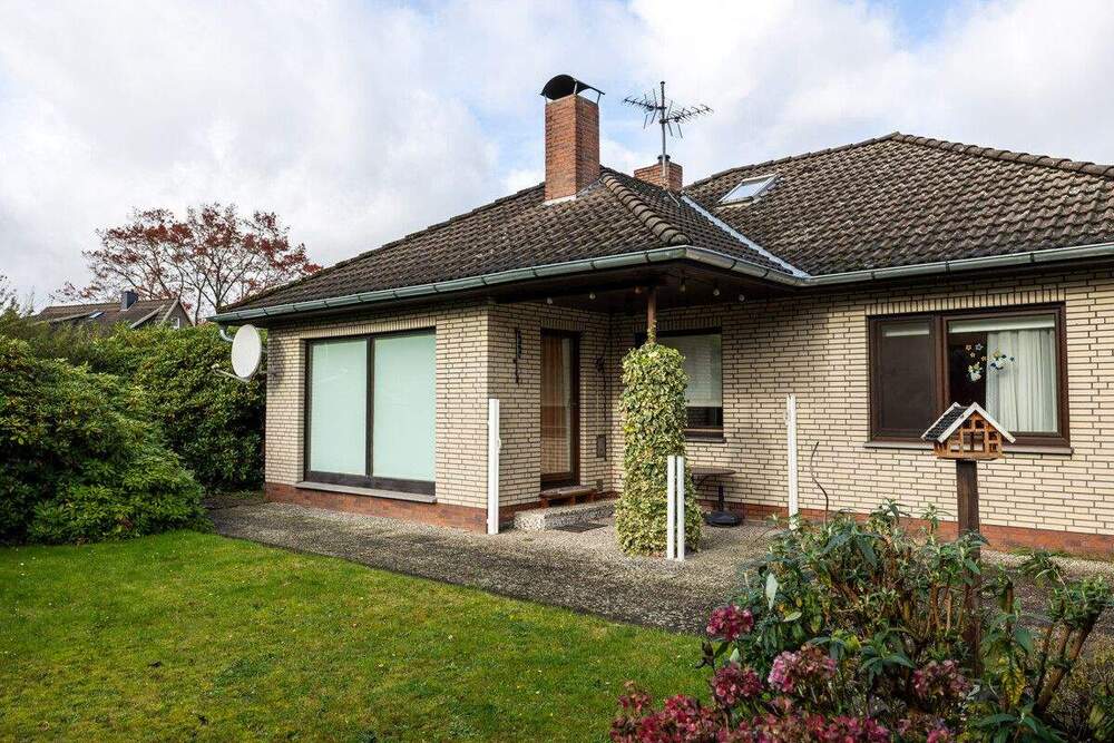 Thumbnail-*** BUNGALOW mit WARMEN FÜßEN wartet darauf neue EIGENTÜMER zu BEGRÜßEN ***