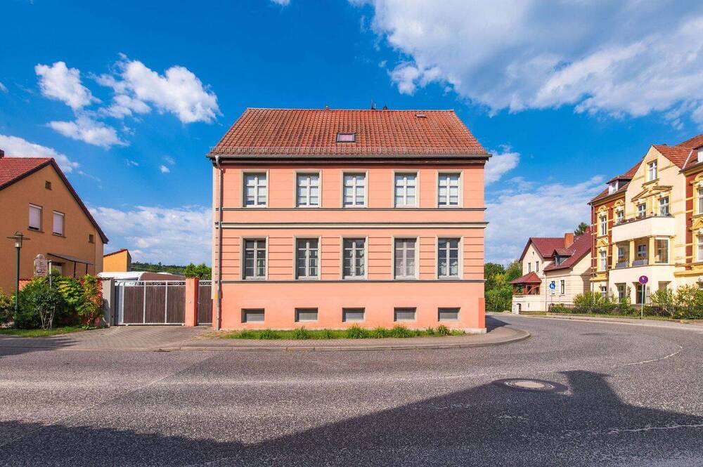 Mehrfamilienhaus