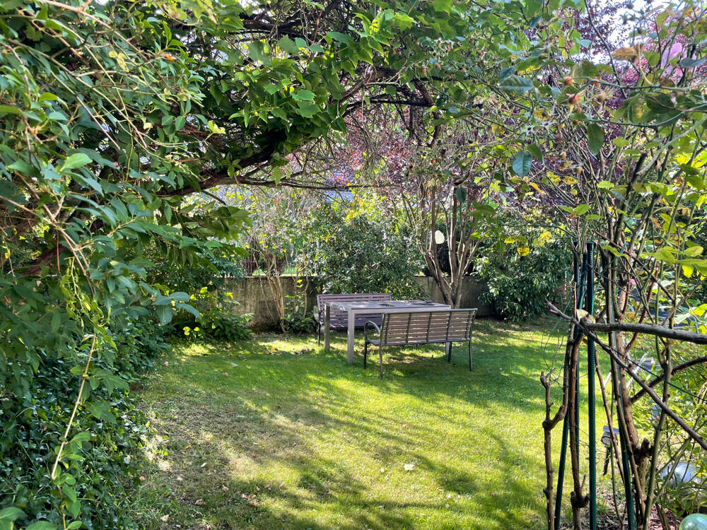 Garten Ansicht I