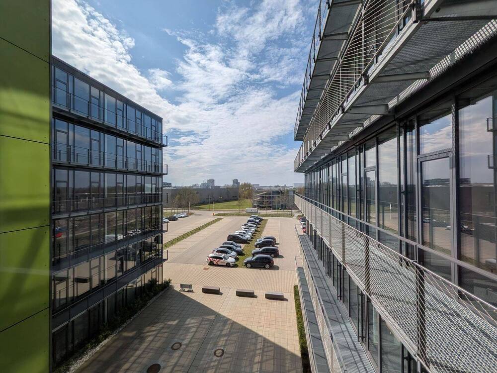 Thumbnail-Helles, hochwertig ausgestattetes Büro für 2-4 Mitarbeiter in Augsburg