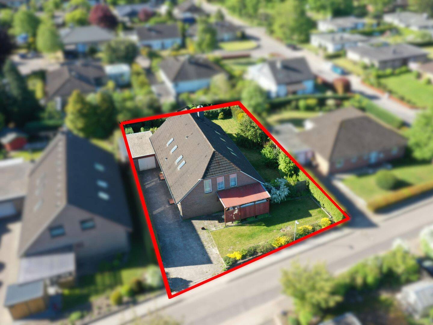 Thumbnail-Großes Ein- oder Zweifamilienhaus in Handewitt - ruhige Lage nahe der Wikinghalle