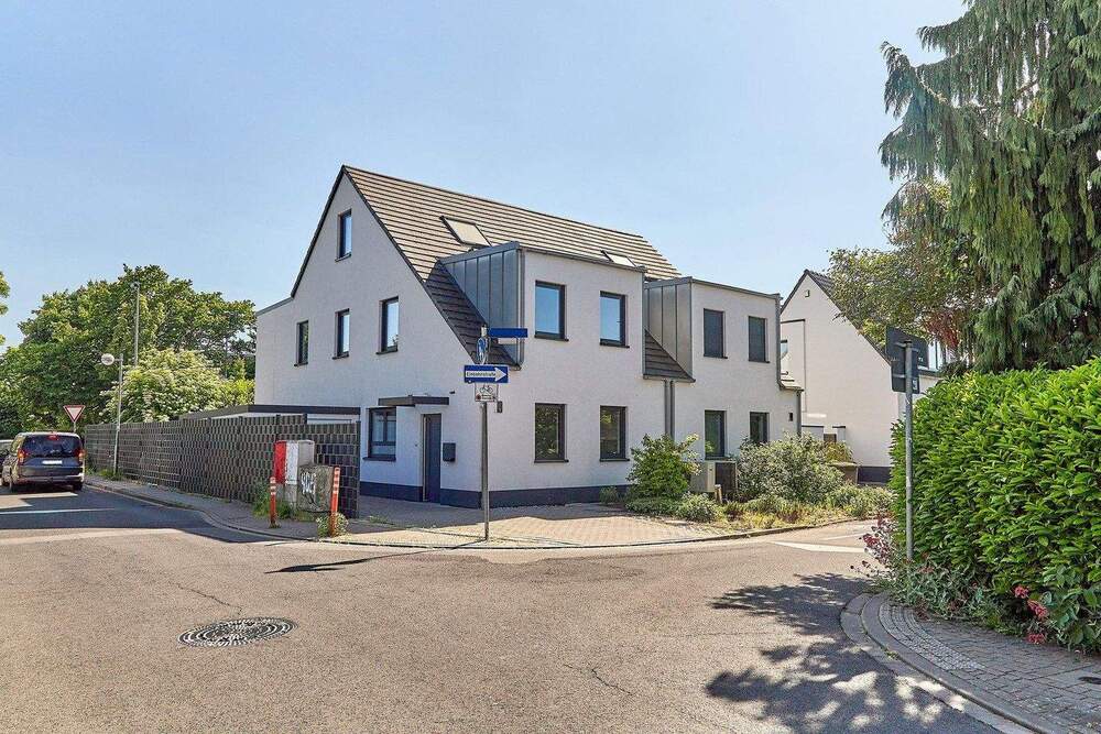 Thumbnail-Moderne 5-Zimmer Doppelhaushälfte vom Architekten zu verkaufen!