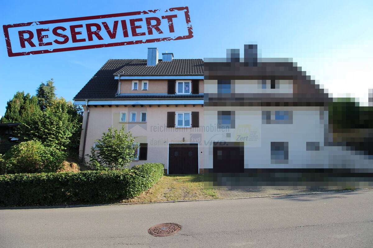Thumbnail-Ruhig, beliebt, familienfreundlich: Wohnhaus als Doppelhaushälfte mit Garten und Garage(n) in ruhiger Lage von Donaueschingen !