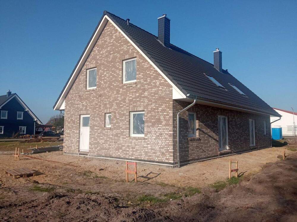 Thumbnail-Doppelhaushälfte in Averlak schlüsselfertig zu verkaufen