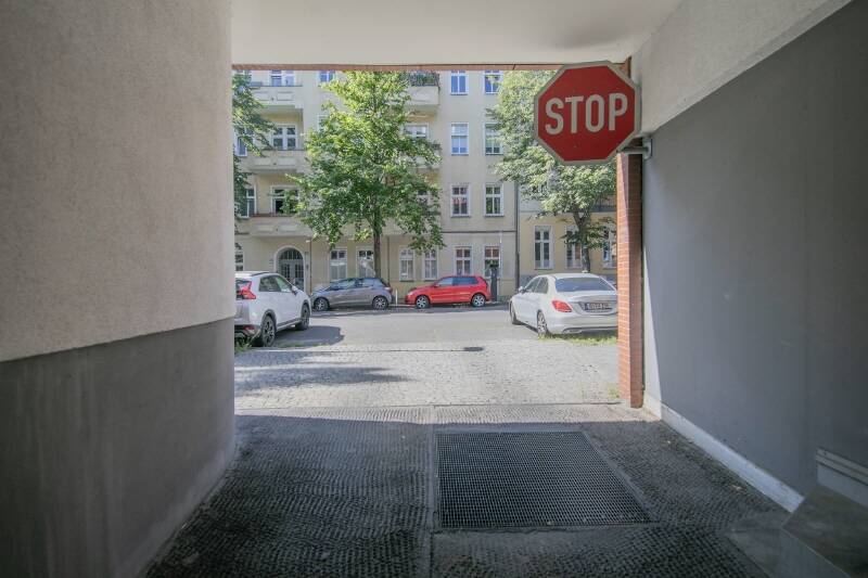 Thumbnail-Tiefgaragen-Stellplatz in der Erich-Weinert-Straße Nähe Greifswalder Straße