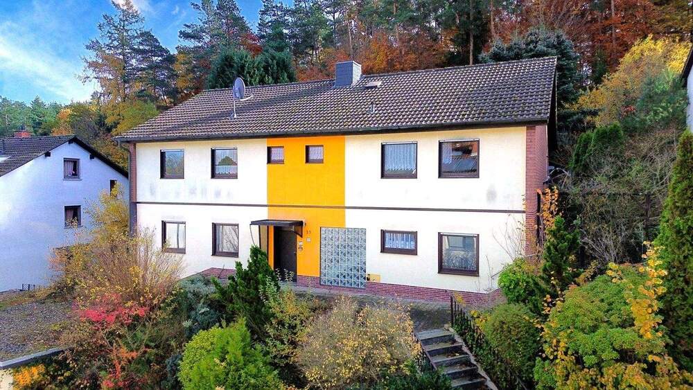 Thumbnail-KL - Wiesenthalerhof: Freistehendes Einfamilienhaus m. großem Garten u. Doppelgarage in Waldrandlage