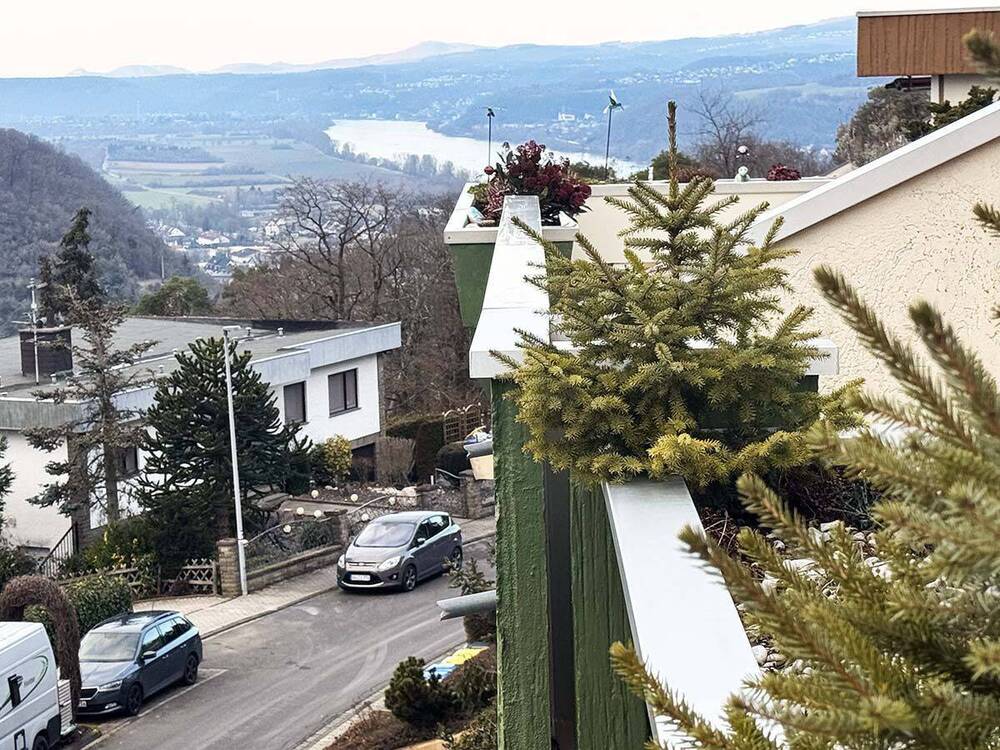 Thumbnail-*** Sommer Angebot! .Gepflegte 2-ZiW Ausblick auf Rhein.