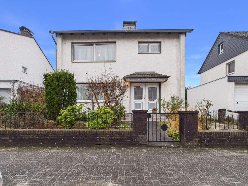 Thumbnail-Raum für Familie. Raum für Ideen. Ihr Zuhause in Refrath.