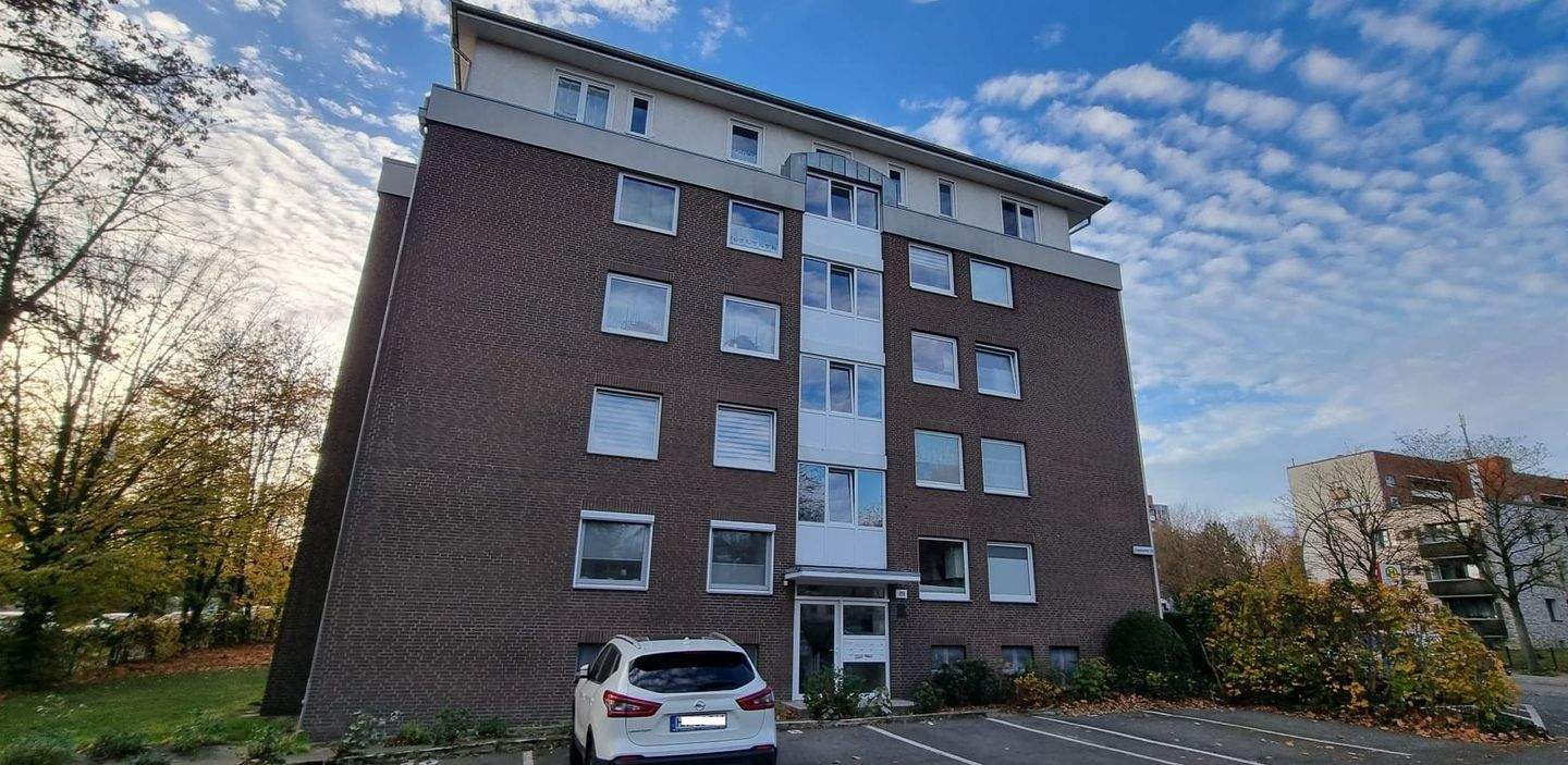 Thumbnail-PROVISIONSFREI für den Käufer! Vermietete 4-Zimmer-Eigentumswohnung mit Balkon und PKW-Stellplatz in Hamburg-Lohbrügge