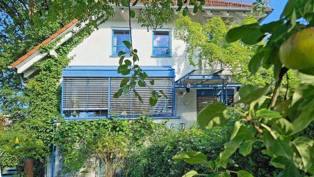 Thumbnail-+++SONNIGES FAMILIENPARADIES IN BESTER WOHNLAGE +++ Modernes Einfamilienhaus mit Einliegerwohnung, Doppelgarage,Carport, Pool!