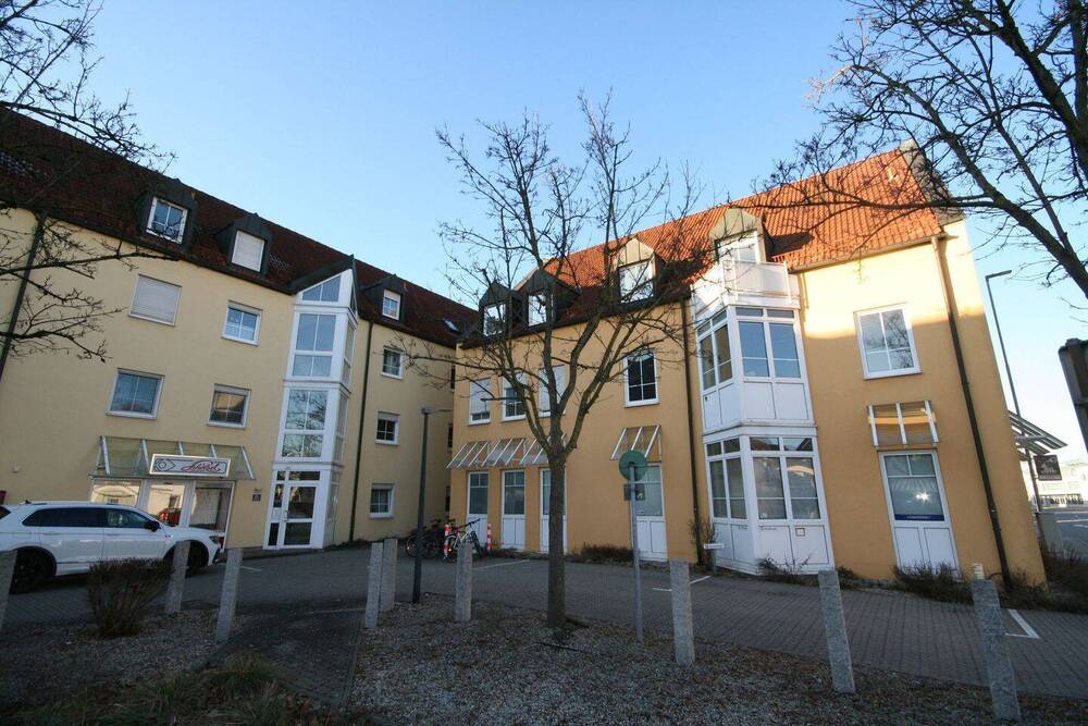 Thumbnail-IN zwischen Zentrum und Audi: Sofort bezugsfrei! 2 ZKB mit Balkon! Einbauküche und TG-Stellplatz bereits im Kaufpreis enthalten!