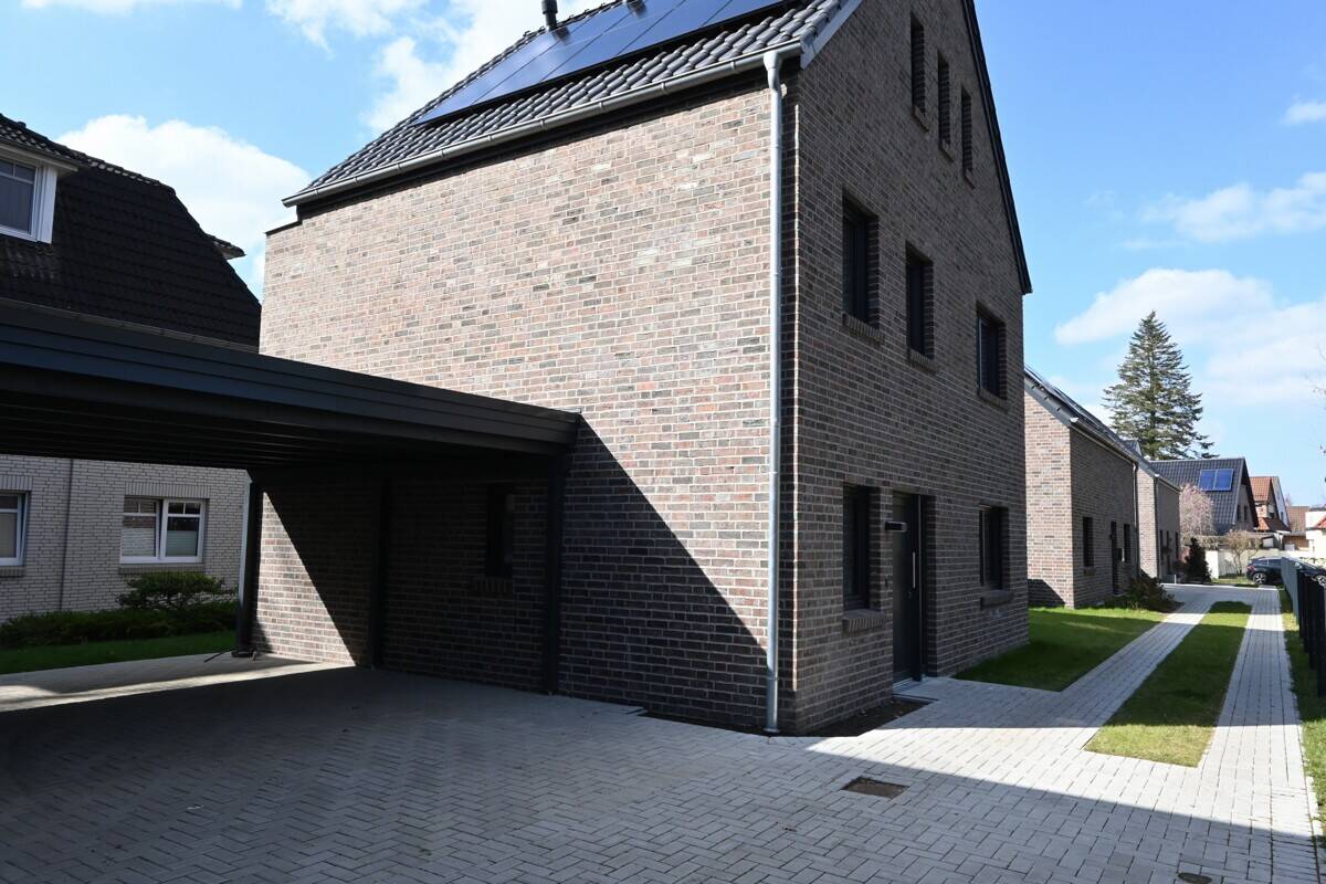 Thumbnail-Ihr Zuhause an der Tonkuhle: Gemütliches Einfamilienhaus mit Carport - Provisionsfrei!