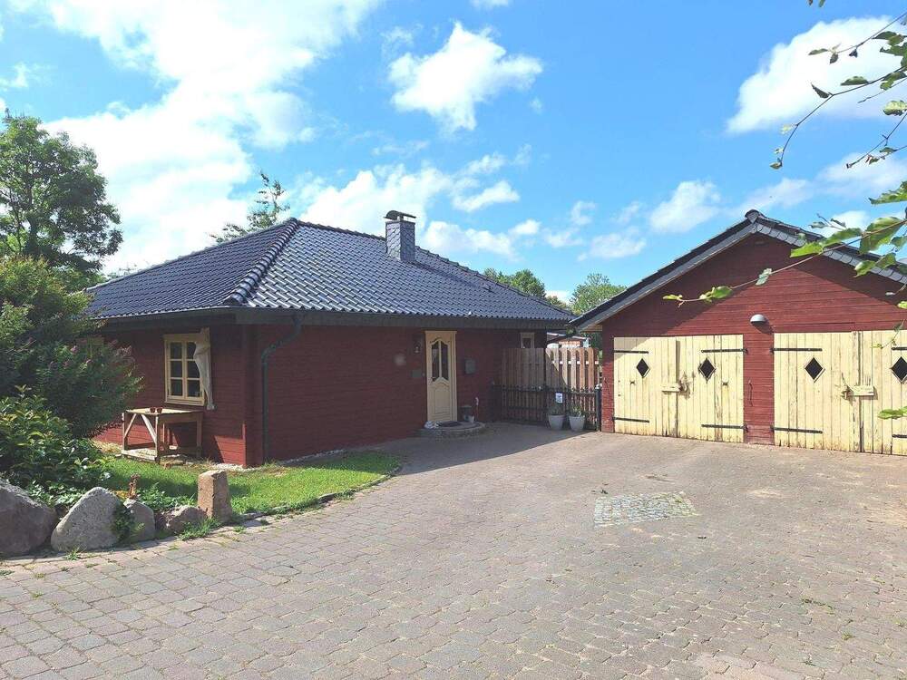 Thumbnail-Hyygeliges, ebenerdiges Holzhaus in ruhiger Feldrandlage