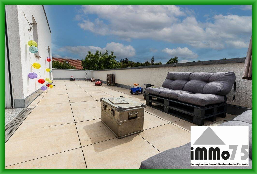 sonnige Terrasse