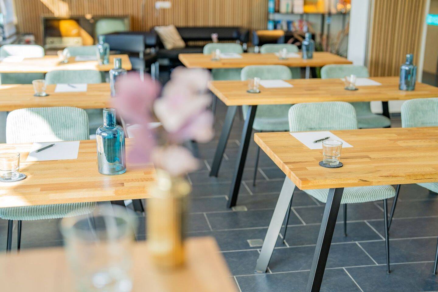 Thumbnail-Kreatives Coworking im Münchner Werksviertel - Studio, Networking, flexibel.