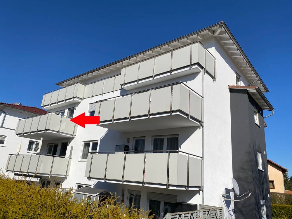 Thumbnail-Drei Zimmer Wohnung mit Balkon und Tiefgaragenstellplatz