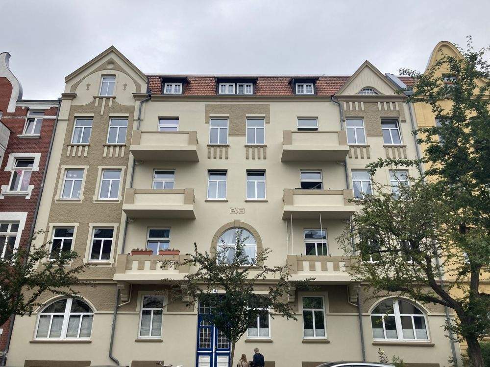 Thumbnail-Stralsund: Jungfernstieg: 4 Zimmer-Wohnung mit Balkon, ca. 116 m² per SOFORT zu vermieten