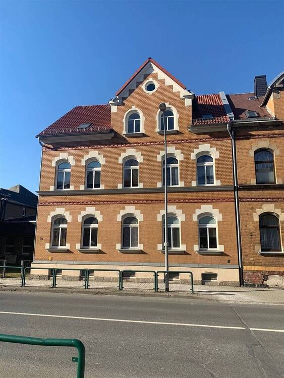 Thumbnail-Großzügige 3,5-Zimmer mit Laminat und Tageslichtbad mit Wanne in guter Lage!