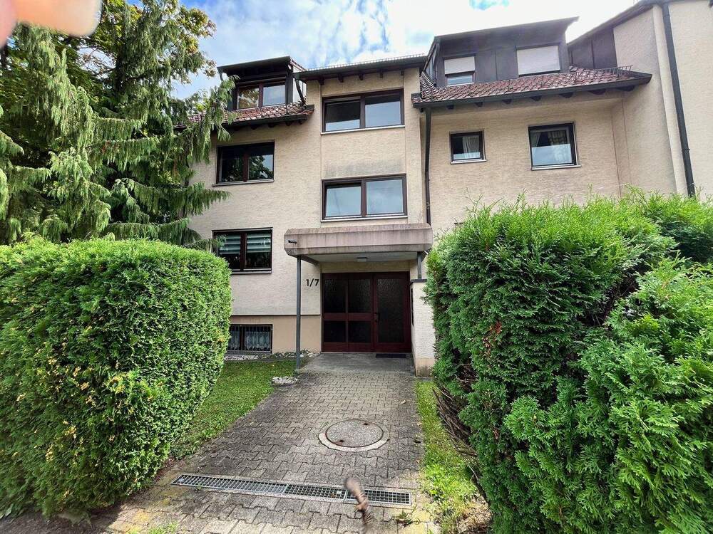 Thumbnail-Ein Zimmer Souterrain Appartement in ruhiger Lage