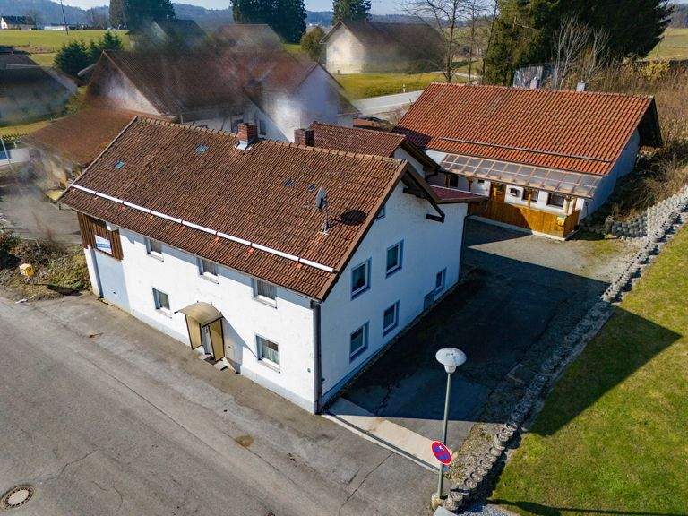 Thumbnail-Bayerischer Wald: Zwei Häuser - ein Preis, Nähe Iggensbach (Autobahn A 3)